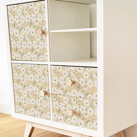 Möbelfolie für IKEA KALLAX – Frühlingsblumen (creme)
