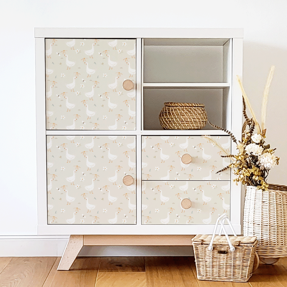 Möbelfolie für IKEA KALLAX - Gänse Garten