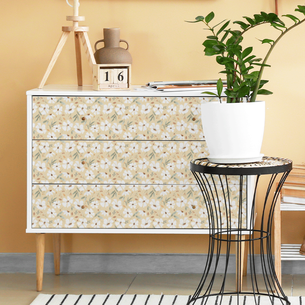 Furniture wrap - Sping flowers (cream)