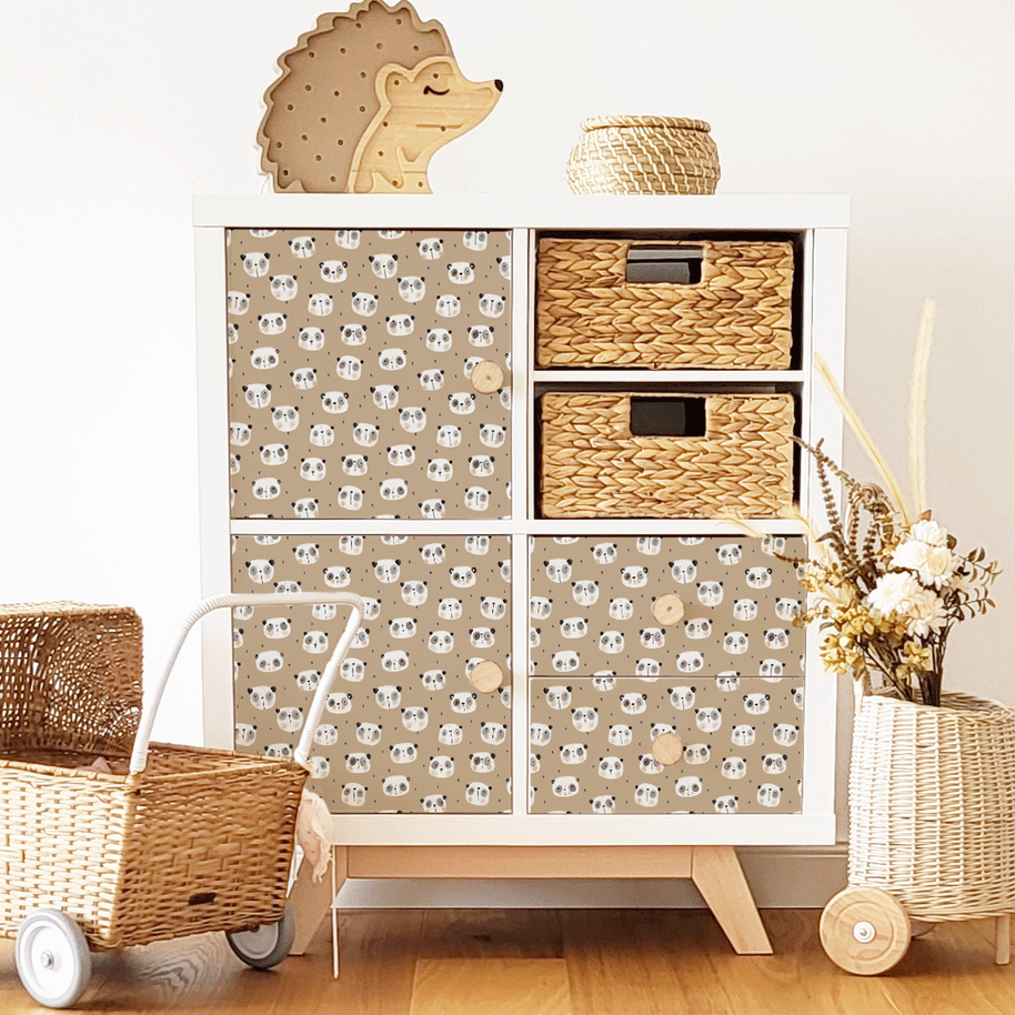 Möbelfolie für IKEA KALLAX - Kleine Pandas (braun)