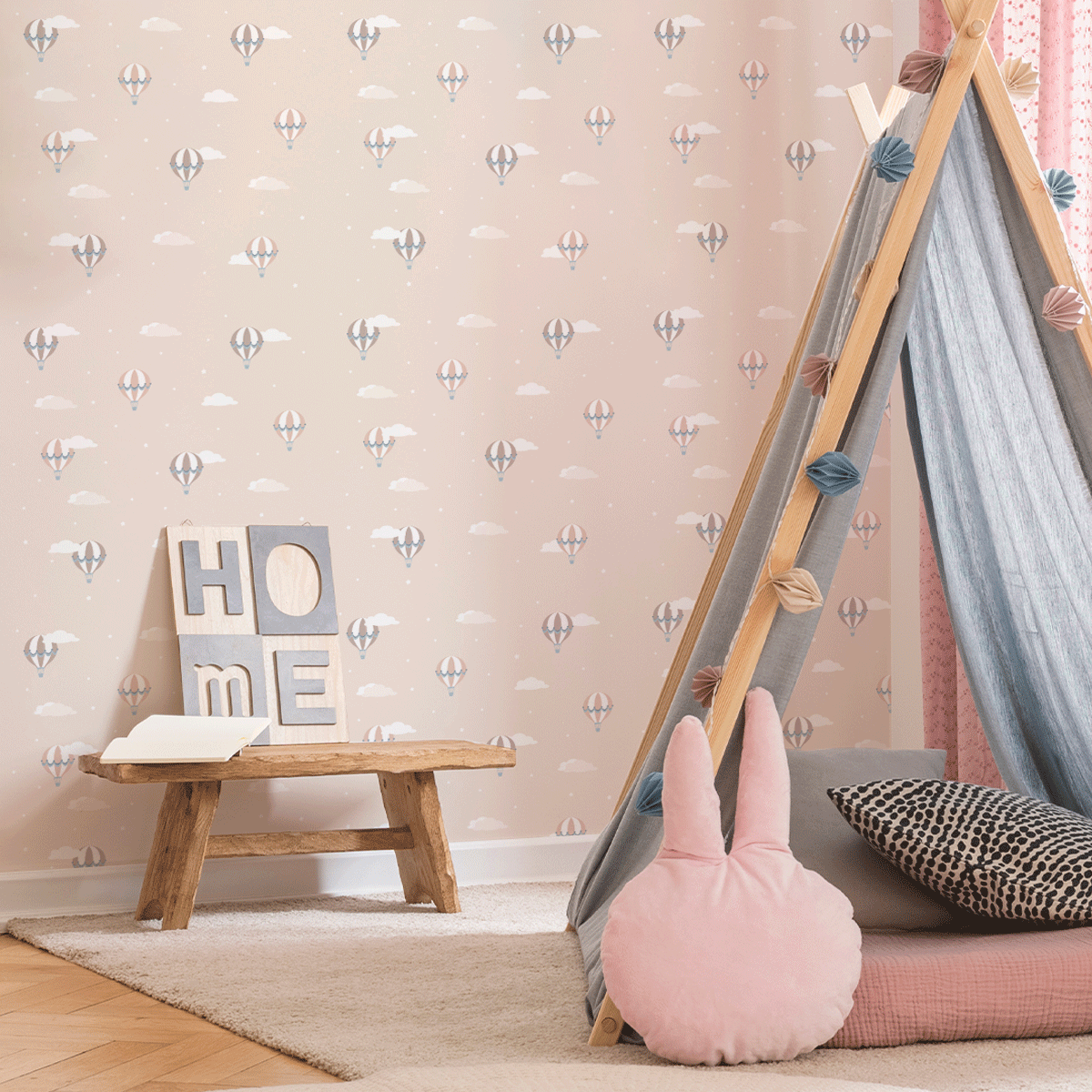 self-adhesive wallpaper, removable wallpaper, kids bedroom wallpaper, nursery wallpaper, kids bedroom ideas, nursery ideas, hot air balloons wallpaper, pink hot air balloons wallpaper